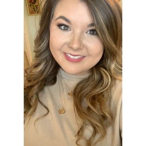 Meet your Posher, Devon